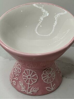 Mellow & Mod Pet Bowl Elevated and Tilted Small Ceramic Pink Dish New